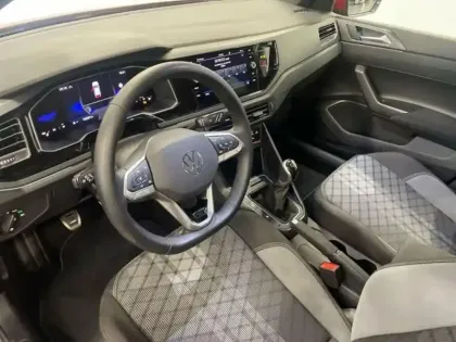 Photo 9 Volkswagen Polo 1.0 TSI 95 S&S BVM5 R-Line