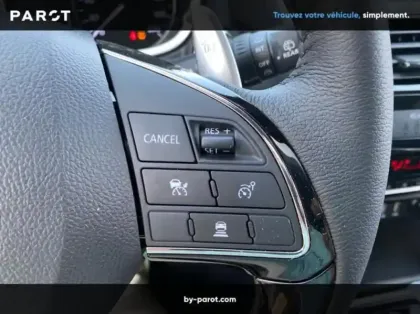 Photo 16 Mitsubishi Eclipse Cross 2.4 MIVEC PHEV 188ch Instyle 4WD