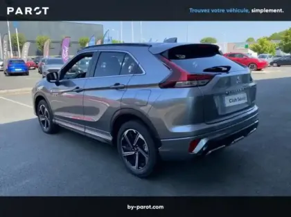Photo 12 Mitsubishi Eclipse Cross 2.4 MIVEC PHEV 188ch Instyle 4WD