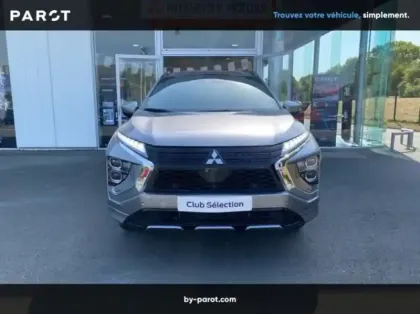 Photo 21 Mitsubishi Eclipse Cross 2.4 MIVEC PHEV 188ch Instyle 4WD