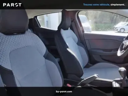 Photo 12 Renault Clio 1.0 TCe 100ch Evolution GPL