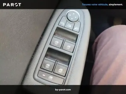 Photo 19 Renault Clio 1.0 TCe 100ch Evolution GPL