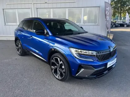 Photo 11 Renault Austral 1.2 E-Tech full hybrid 200ch Techno esprit Alpine - 23