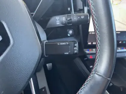 Photo 16 Renault Austral 1.2 E-Tech full hybrid 200ch Techno esprit Alpine - 23