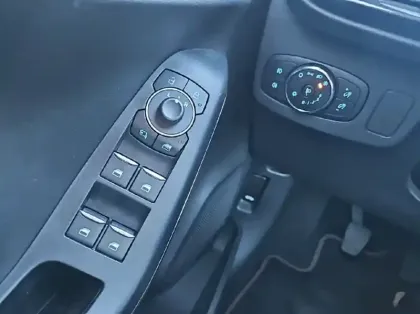 Photo 5 Ford Puma 1.0 Flexifuel 125ch S&amp;S mHEV ST-Line