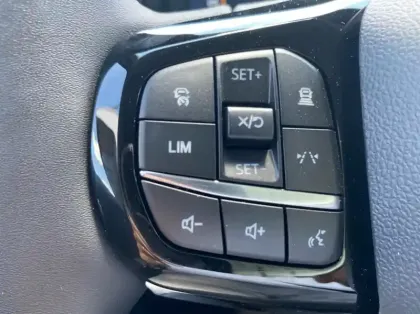 Photo 16 Ford Transit Courier Fourgonnette Electrique 100 kW 136ch Limited