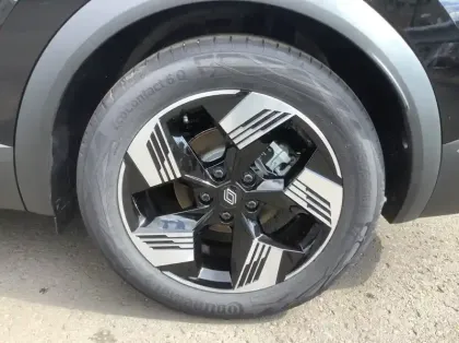 Photo 8 Renault Symbioz Nouveau E-Tech full hybrid 145 Techno