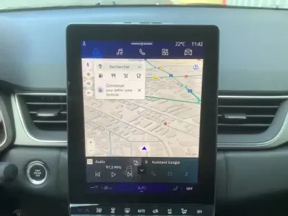 Photo 14 Renault Symbioz Nouveau E-Tech full hybrid 145 Techno