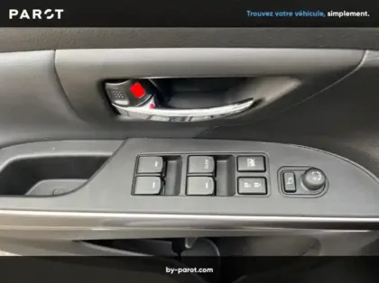 Photo 5 Suzuki S-cross 1.5 Dualjet Hybrid 115ch Style Auto MY24