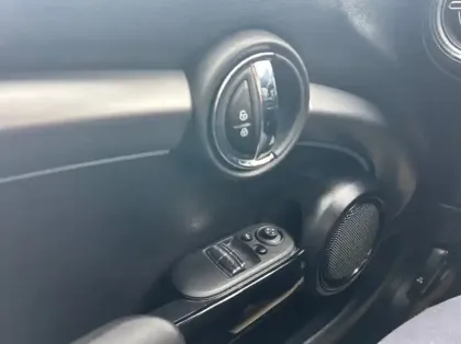 Photo 5 Mini Mini Cooper 136ch Edition Camden BVA7