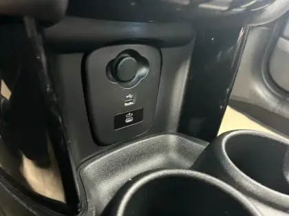 Photo 17 Mini Mini Cooper 136ch Edition Camden BVA7