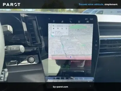 Photo 3 Renault Austral 1.2 E-Tech full hybrid 200ch Techno esprit Alpine - 23