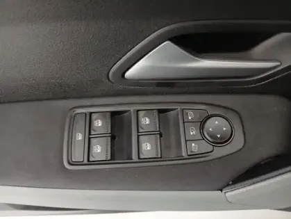 Photo 19 Dacia Duster Hybrid 140 Extreme