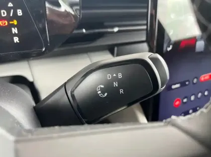 Photo 7 Ford Capri 340ch Extended Range 79kW Pack Premium AWD