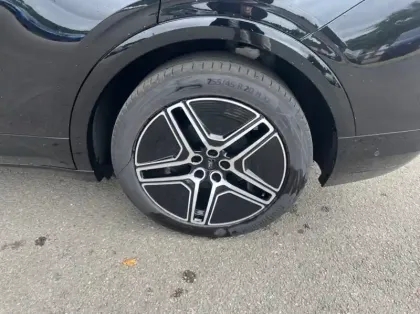 Photo 13 Ford Capri 340ch Extended Range 79kW Pack Premium AWD