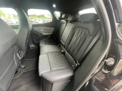 Photo 8 Ford Capri 340ch Extended Range 79kW Pack Premium AWD