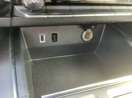 Photo 20 Citroën C5 aircross Hybride 145 e-DCS6 Max