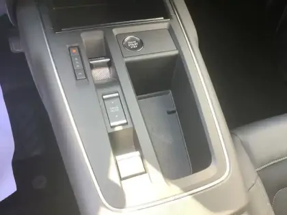 Photo 21 Citroën C5 aircross Hybride 145 e-DCS6 Max