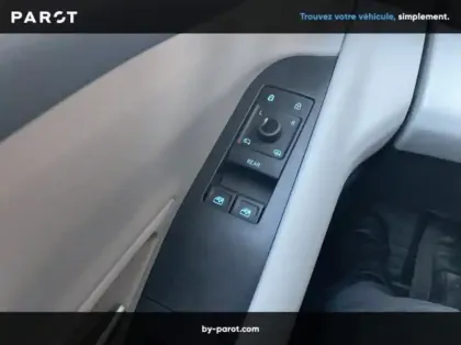 Photo 6 Ford Explorer 340ch Extended Range 79kWh Pack Premium AWD