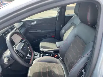 Photo 9 Ford Puma 1.0 EcoBoost Hybrid 125ch ST-Line X S&amp;S Powershift