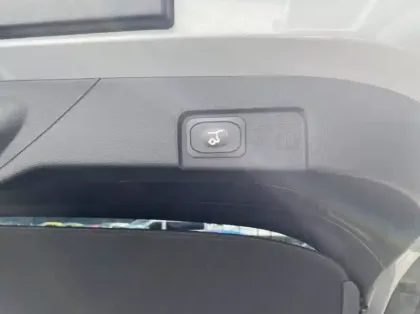 Photo 17 Ford Puma 1.0 EcoBoost Hybrid 125ch ST-Line X S&amp;S Powershift