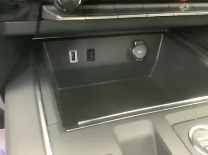 Photo 20 Citroën C5 aircross Hybride 145 e-DCS6 Max