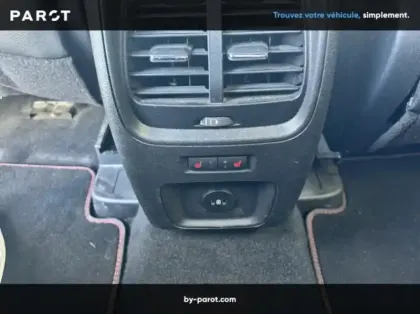 Photo 17 Ford Kuga 2.5 Duratec 190ch FHEV E85 ST-Line BVA