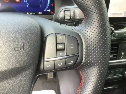 Photo 19 Ford Puma 1.0 EcoBoost 125 ch mHEV S&amp;S Powershift ST-Line