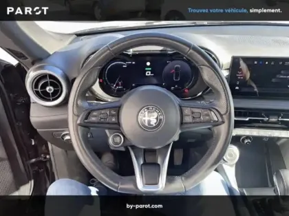 Photo 6 Alfa Romeo Tonale 1.5 Hybrid 130ch Sprint TCT