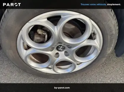 Photo 13 Alfa Romeo Tonale 1.5 Hybrid 130ch Sprint TCT