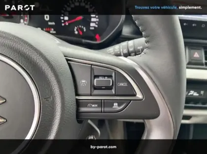 Photo 15 Suzuki Swift 1.2 Hybrid 83ch Privilège Auto