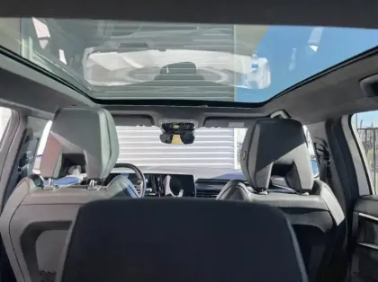 Photo 14 Renault Austral 1.2 E-Tech full hybrid 200ch Iconic esprit Alpine- 24