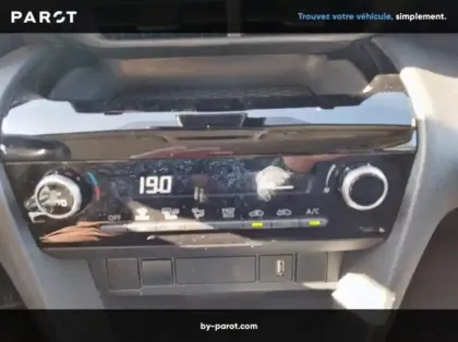 Photo 15 Toyota Yaris 116h Dynamic MY22