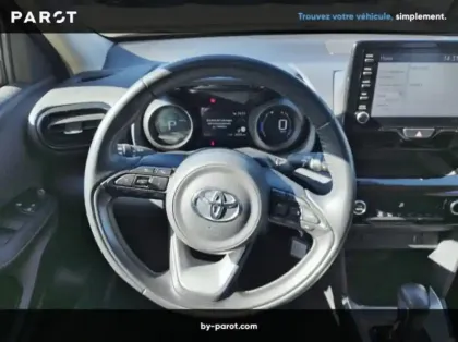 Photo 10 Toyota Yaris 116h Dynamic MY22