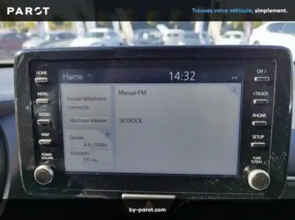 Photo 14 Toyota Yaris 116h Dynamic MY22