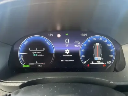 Photo 19 Toyota Yaris Hybride 1.5 HYBRID 130H 2WD GR SPORT TECHNO AUTO CR