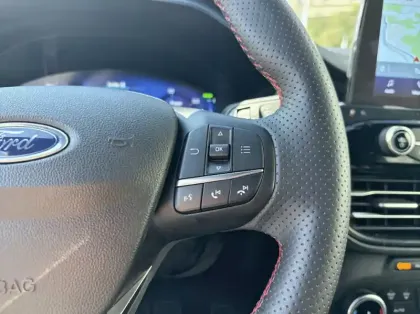 Photo 19 Ford Kuga 2.5 Duratec 190ch FHEV E85 ST-Line X BVA