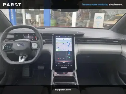 Photo 2 Ford Capri 286ch Extended Range 77kW Pack Premium RWD