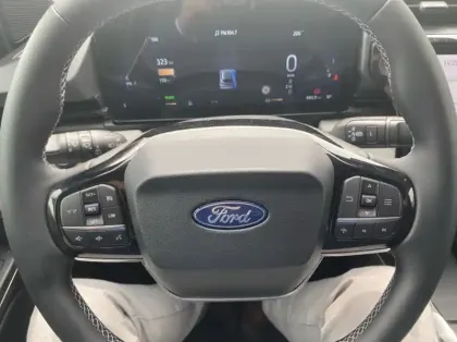 Photo 6 Ford Puma Gen-E 168ch Standard Range 43 kWh