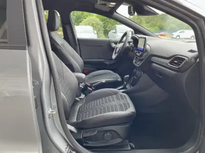 Photo 23 Ford Puma 1.0 EcoBoost 125ch S&amp;S mHEV ST-Line X Powershift