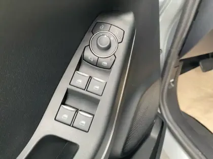 Photo 5 Ford Puma 1.0 EcoBoost 125ch S&amp;S mHEV ST-Line X Powershift