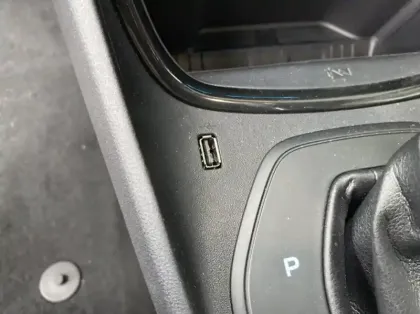 Photo 18 Ford Puma 1.0 EcoBoost 125ch S&amp;S mHEV ST-Line X Powershift