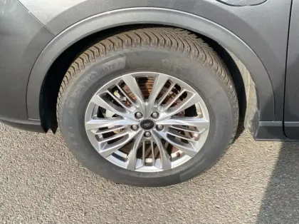 Photo 13 Ford Kuga 2.5 Duratec 225ch PHEV Vignale BVA