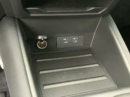 Photo 20 Renault Symbioz Nouveau E-Tech full hybrid 145 Esprit Alpine