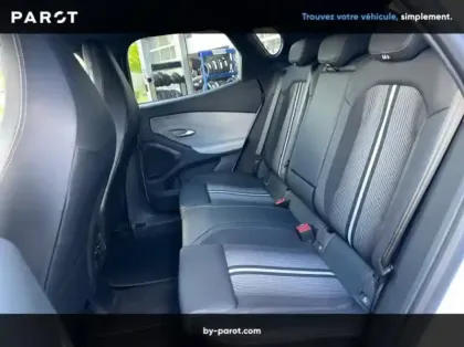 Photo 8 Ford Capri 286ch Extended Range 77kW RWD