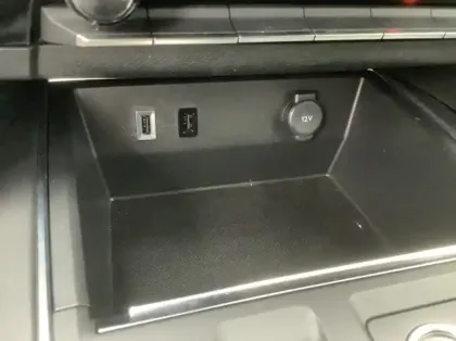 Photo 20 Citroën C5 aircross Hybride 145 e-DCS6 Max