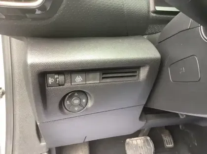 Photo 26 Citroën C4 PureTech 130 S&amp;S EAT8 Shine