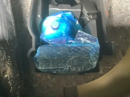 Photo 23 Citroën C4 PureTech 130 S&amp;S EAT8 Shine