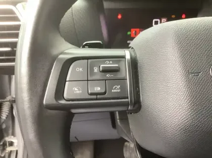 Photo 22 Citroën C4 PureTech 130 S&amp;S EAT8 Shine