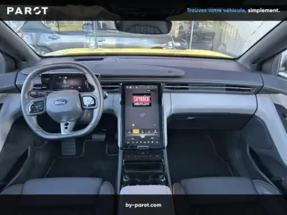 Photo 2 Ford Capri 340ch Extended Range 79kW Pack Premium AWD
